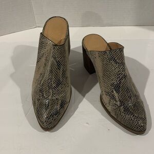 LC Lauren Conrad Ginseng Faux Snakeskin Slip on Mules w/ 2.5” Stacked Heel-Sz 7